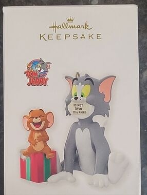Hallmark Keepsake Tom & Jerry Ornament With Box. 2012
